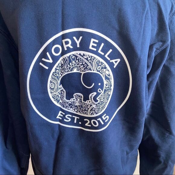 Ivory Ella navy and white crewneck - Picture 4 of 10